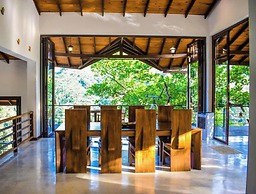 Aqua Dunhinda Villa & Nature Retreat