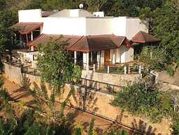 Aqua Dunhinda Villa & Nature Retreat