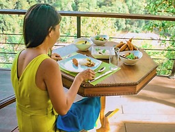 Aqua Dunhinda Villa & Nature Retreat