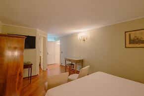 Palazzo Mantua Benavides Suites and Apartments