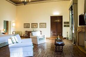 Palazzo Mantua Benavides Suites and Apartments