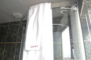 Noubou International Hotel