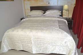 Noubou International Hotel