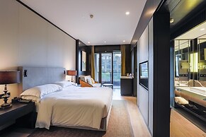 Hilton Ningbo Dongqian Lake