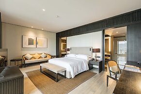 Hilton Ningbo Dongqian Lake