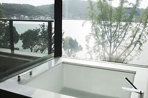 Hilton Ningbo Dongqian Lake