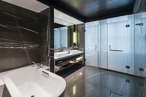 Hilton Ningbo Dongqian Lake