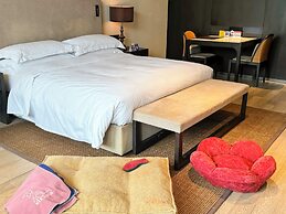 Hilton Ningbo Dongqian Lake