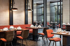 Hilton Ningbo Dongqian Lake