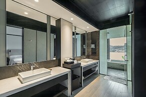 Hilton Ningbo Dongqian Lake