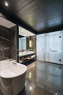 Hilton Ningbo Dongqian Lake