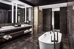 Hilton Ningbo Dongqian Lake