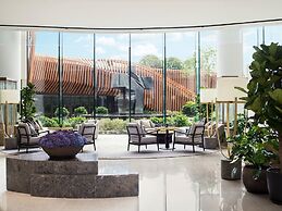 Kerry Hotel Hong Kong by Shangri-la