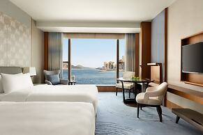 Kerry Hotel Hong Kong by Shangri-la