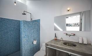 La Negra Surf Hotel & Soda