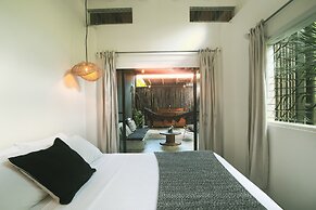 La Negra Surf Hotel & Soda