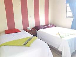 Hostal Leyendas - Hostel