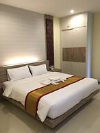 Chansuda Lake View Hotel