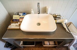 Secret House Makishi