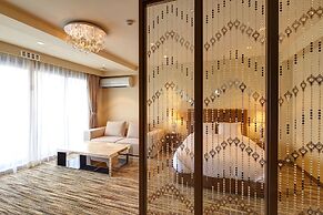 Secret House Makishi