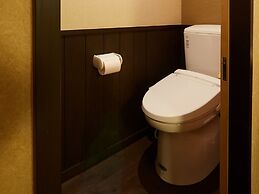 Rinn Shijo Takasegawa