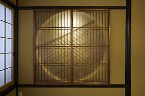 Rinn Shijo Takasegawa