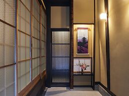 Rinn Kujofujinoki WEST