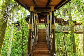 Platon Ecolodge