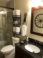 Maple Creek Bed and Breakfast