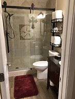 Maple Creek Bed and Breakfast
