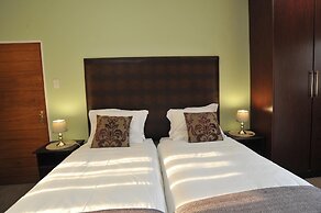 Sunset Manor Guest House