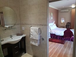 Villa Botanica Executive Guest House