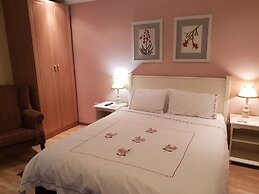 Villa Botanica Executive Guest House