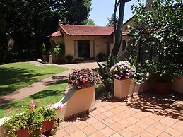 Villa Botanica Executive Guest House