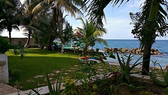 Ocho Rios Beach Resort at ChrisAnn