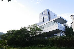 Takamiya Rurikura Resort