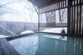 Hotel Lucent Takamiya