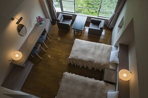 Hotel Lucent Takamiya