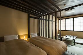 Hotel Lucent Takamiya