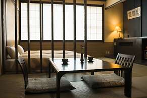 Hotel Lucent Takamiya