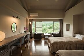 Hotel Lucent Takamiya