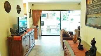 Baan Laksee Pool Villa