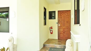 Baan Laksee Pool Villa