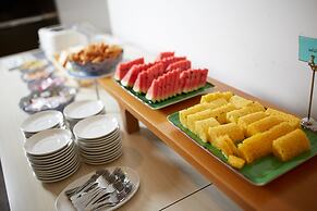 Riverine Place Hotel and Residence