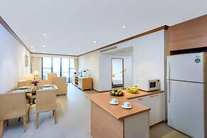 Riverine Place Hotel and Residence