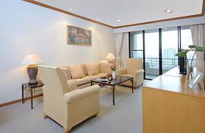 Riverine Place Hotel and Residence