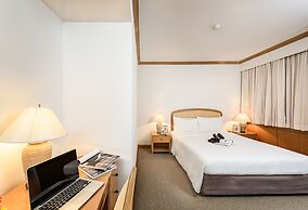 Riverine Place Hotel and Residence