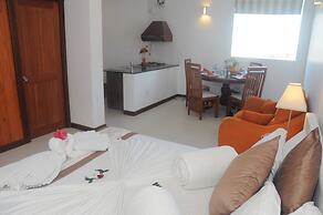 White Villa Resort Aungalla