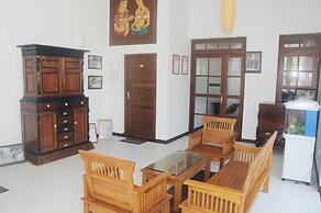 White Villa Resort Aungalla