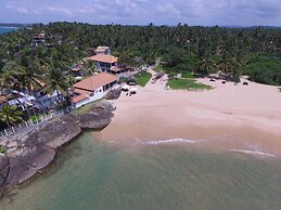 White Villa Resort Aungalla